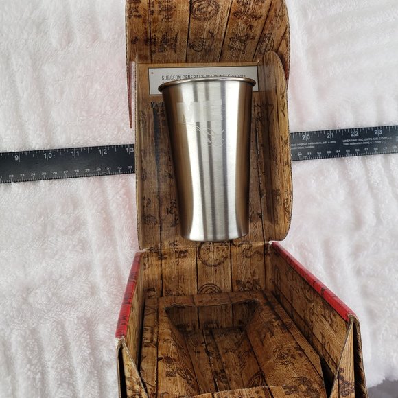 Collectible Engraved Marlboro Pint Steel Cup Tobacco Advertising Promo With Box - Picture 5 of 14